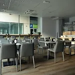 Premier Hotel 4*