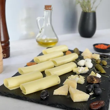 Premier מלון מישקולץ