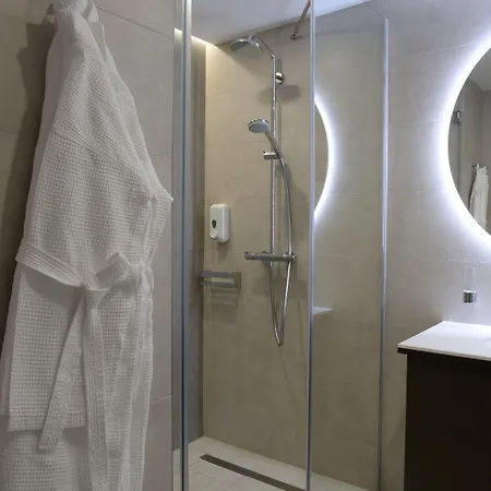 Premier 4* מישקולץ